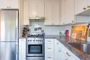21 Harvard St, Boston, MA 02129 - Photo 8