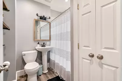 176 Bowen St #3, Boston, MA 02127 - Photo 10
