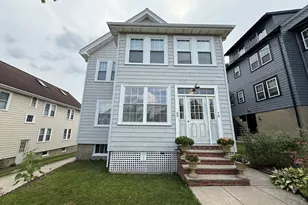 68 Templeton Pkwy, Watertown, MA 02472 - Photo 1
