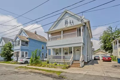 34 E.School St, West Springfield, MA 01089 - Photo 2