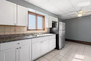 93 Mulberry St, Fall River, MA 02721 - Photo 32