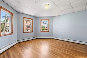93 Mulberry St, Fall River, MA 02721 - Photo 24