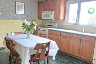 21 Arbutus Rd, Worcester, MA 01606 - Photo 14