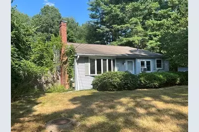 41 West St, Foxboro, MA 02035 - Photo 2