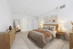 3920 Mystic Valley Pkwy, Medford, MA 02155 - Photo 14
