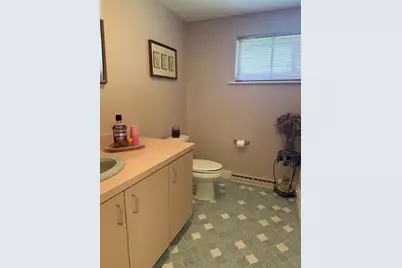 510 Thacher St, Attleboro, MA 02703 - Photo 14