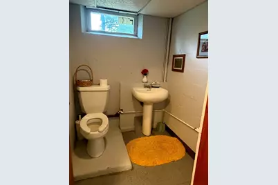 510 Thacher St, Attleboro, MA 02703 - Photo 22