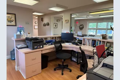 510 Thacher St, Attleboro, MA 02703 - Photo 8