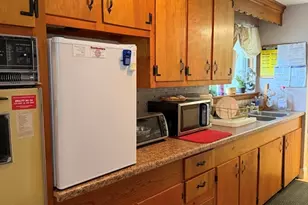 510 Thacher St, Attleboro, MA 02703 - Photo 10