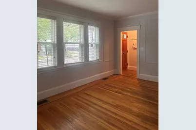 84 Lawton St. #1, Brookline, MA 02446 - Photo 8