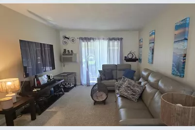 40 Saint Kolbe Dr #C, Holyoke, MA 01040 - Photo 12