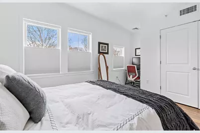 129 Merrimac #9, Newburyport, MA 01950 - Photo 8