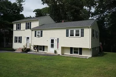 295 Oak St, Halifax, MA 02338 - Photo 1