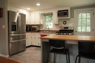 295 Oak St, Halifax, MA 02338 - Photo 10