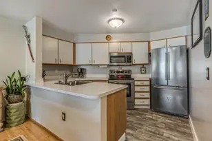 30 Chelsea St, Everett, MA 02149 - Photo 18