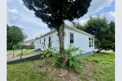 89 Stanley Rd #SF, Newton, MA 02468 - Photo 32