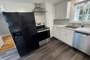 89 Stanley Rd, Newton, MA 02468 - Photo 4