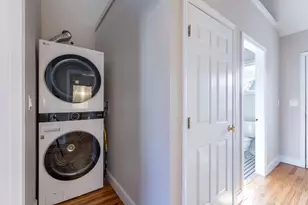 270 Cross St, Winchester, MA 01890 - Photo 6