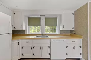 185 Main St, Chelmsford, MA 01863 - Photo 12