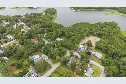5 21st St, Wareham, MA 02538 - Photo 8