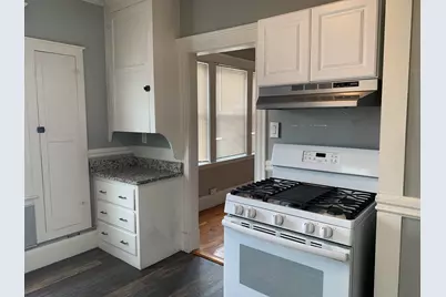 18 Hanover Cir #3, Lynn, MA 01902 - Photo 4