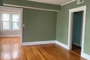 18 Hanover Cir, Lynn, MA 01902 - Photo 10
