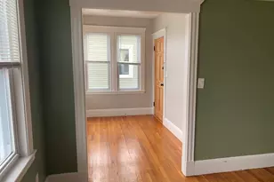 18 Hanover Cir, Lynn, MA 01902 - Photo 8