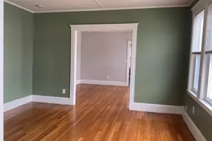 18 Hanover Cir, Lynn, MA 01902 - Photo 12