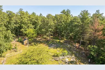 12 Parkway Dr, Saugus, MA 01906 - Photo 12
