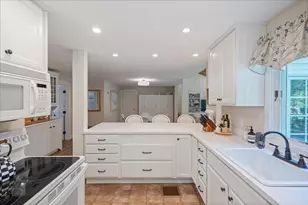 65 Washington St, Hanover, MA 02339 - Photo 36