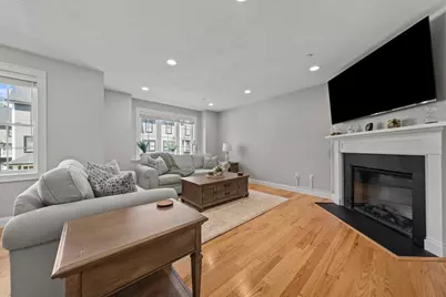 168 Lowell St #1, Wilmington, MA 01887 - Photo 16