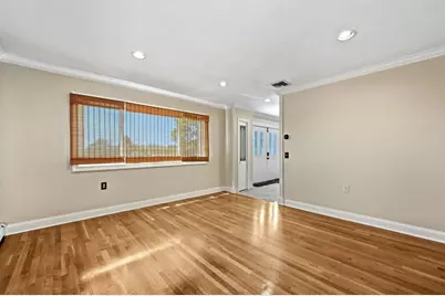 12 Parkway Dr, Saugus, MA 01906 - Photo 18