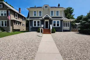 147 Belvidere St, Springfield, MA 01108 - Photo 2