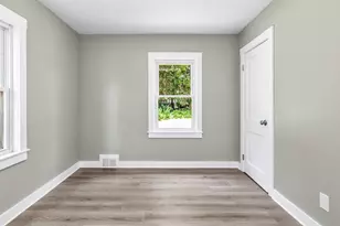 16 Beaconsfield St, Lawrence, MA 01843 - Photo 20