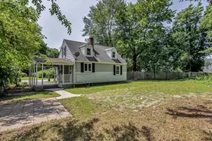 16 Beaconsfield St, Lawrence, MA 01843 - Photo 28