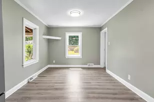 16 Beaconsfield St, Lawrence, MA 01843 - Photo 16