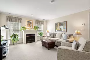 8 Crowninshield St, Peabody, MA 01960 - Photo 1