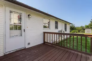 32 Danis St, Fall River, MA 02720 - Photo 4
