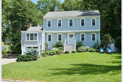 137 Peterson Path, Marshfield, MA 02050 - Photo 1