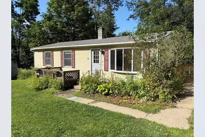 72 Fox Hill Rd, Bernardston, MA 01337 - Photo 1