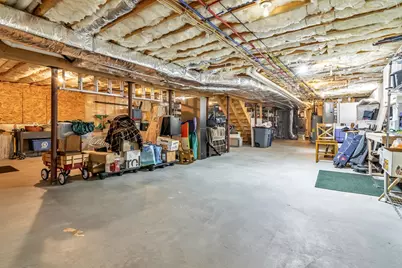 15 Hourihan St, Peabody, MA 01960 - Photo 24