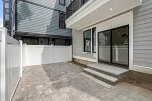 228 Washington St, Boston, MA 02135 - Photo 6