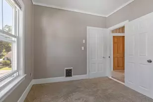 155 Pond St, Leominster, MA 01453 - Photo 38