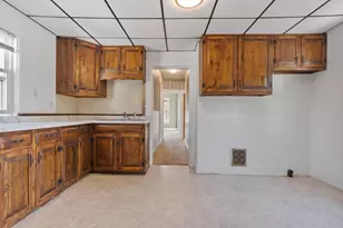 155 Pond St, Leominster, MA 01453 - Photo 30