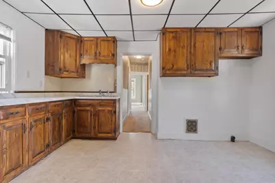 155 Pond St, Leominster, MA 01453 - Photo 30