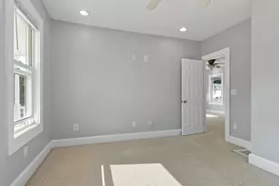 155 Pond St, Leominster, MA 01453 - Photo 16