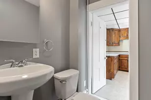 155 Pond St, Leominster, MA 01453 - Photo 40