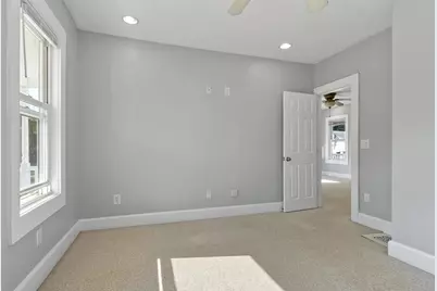 155 Pond St, Leominster, MA 01453 - Photo 16
