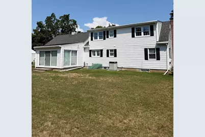6 Gross Ln, Easthampton, MA 01027 - Photo 4