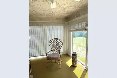6 Gross Ln, Easthampton, MA 01027 - Photo 18